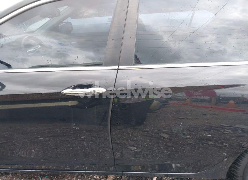 Photo 15 of 2015 Honda Accord EX-L (VIN 1HGCR2F85FA008255)