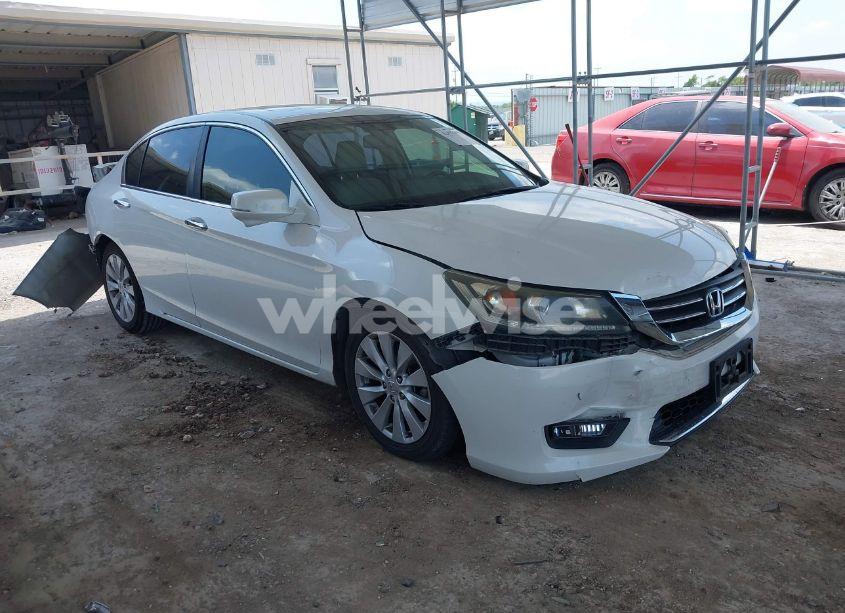 2015 Honda Accord EX-L (VIN 1HGCR2F85FA120277) main photo
