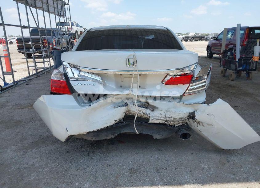 Photo 16 of 2015 Honda Accord EX-L (VIN 1HGCR2F85FA120277)