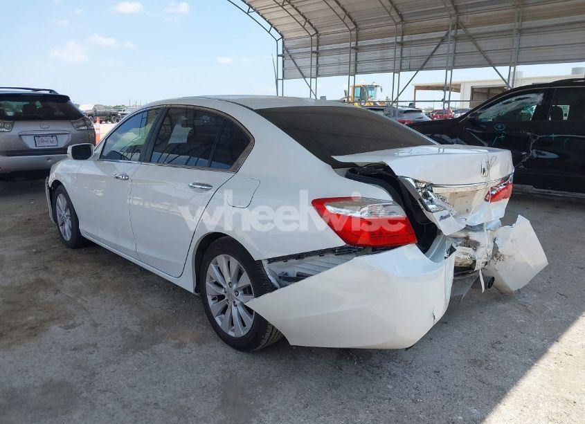 Photo 3 of 2015 Honda Accord EX-L (VIN 1HGCR2F85FA120277)