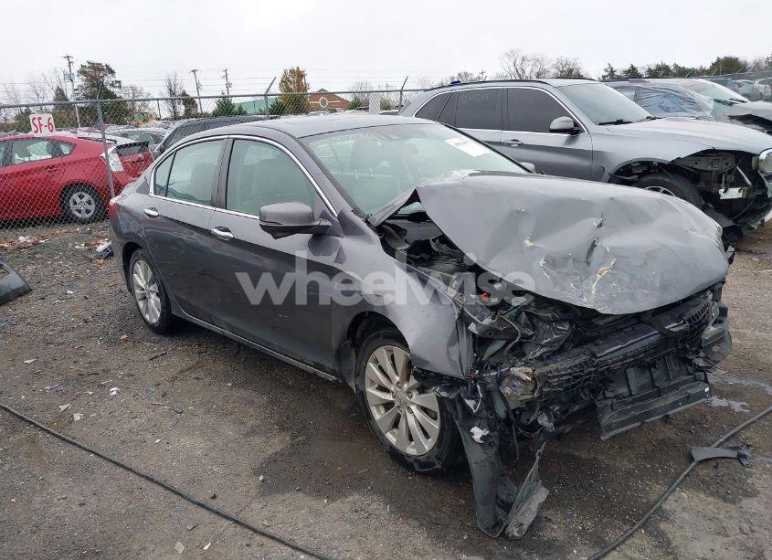 2015 Honda Accord EX-L (VIN 1HGCR2F85FA135510) main photo