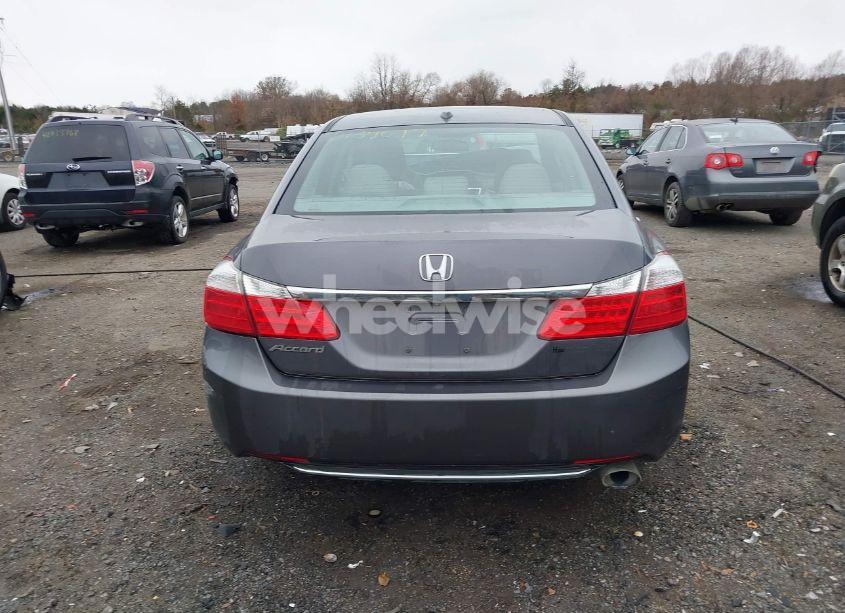 Photo 17 of 2015 Honda Accord EX-L (VIN 1HGCR2F85FA135510)
