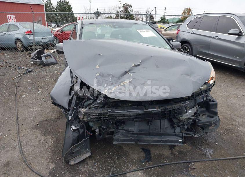 Photo 6 of 2015 Honda Accord EX-L (VIN 1HGCR2F85FA135510)