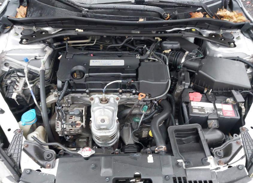 Photo 10 of 2015 Honda Accord EX-L (VIN 1HGCR2F85FA196176)