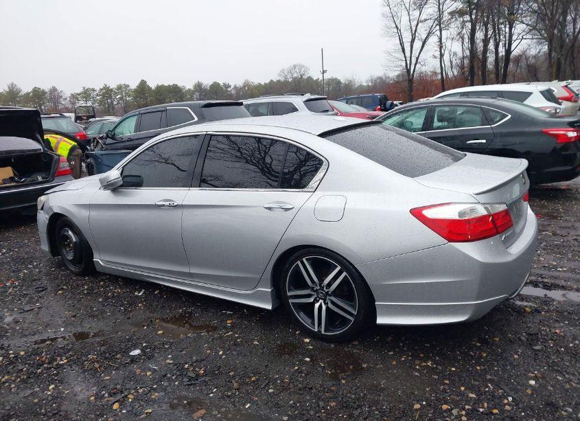 Photo 14 of 2015 Honda Accord EX-L (VIN 1HGCR2F85FA196176)