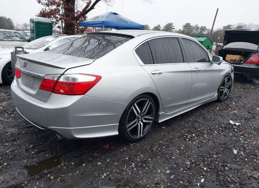 Photo 4 of 2015 Honda Accord EX-L (VIN 1HGCR2F85FA196176)