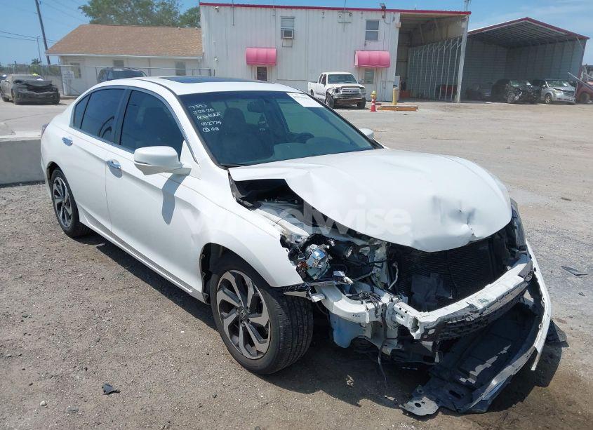 2016 Honda Accord EX-L (VIN 1HGCR2F85GA011920) main photo