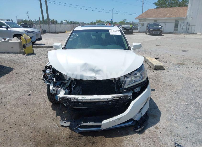Photo 13 of 2016 Honda Accord EX-L (VIN 1HGCR2F85GA011920)