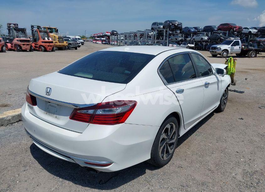 Photo 4 of 2016 Honda Accord EX-L (VIN 1HGCR2F85GA011920)