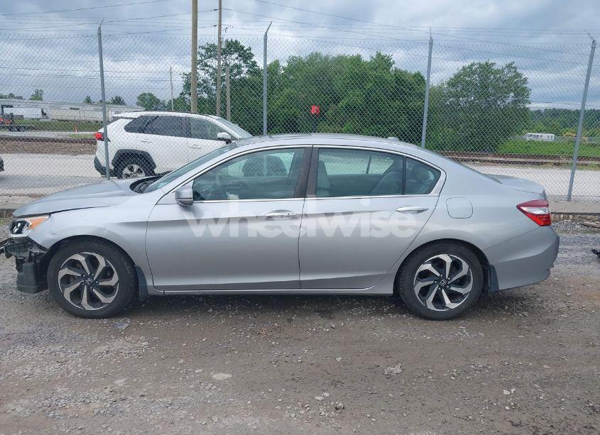 Photo 14 of 2016 Honda Accord EX-L (VIN 1HGCR2F85GA089744)