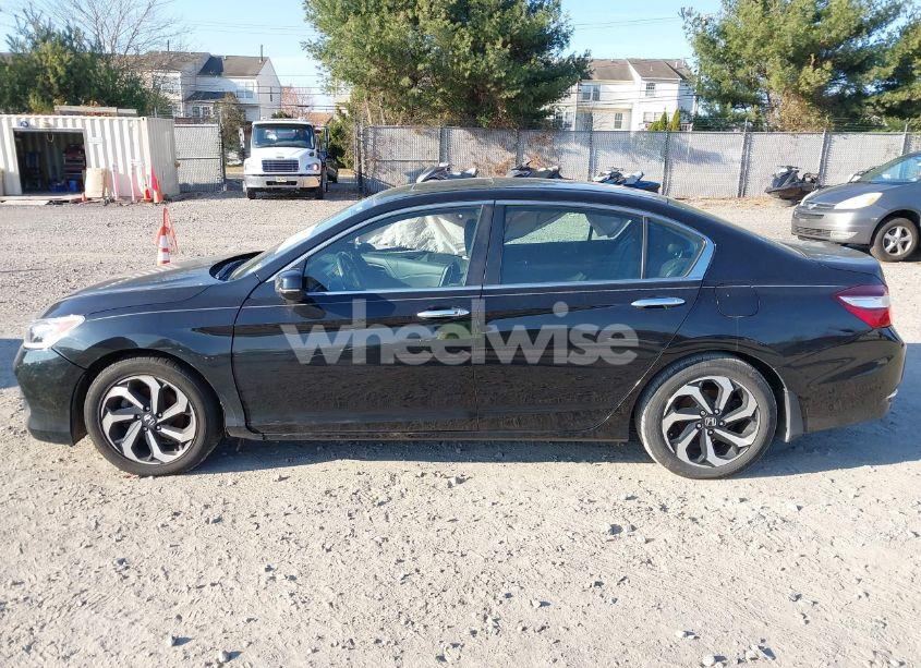 Photo 14 of 2016 Honda Accord EX-L (VIN 1HGCR2F85GA173921)
