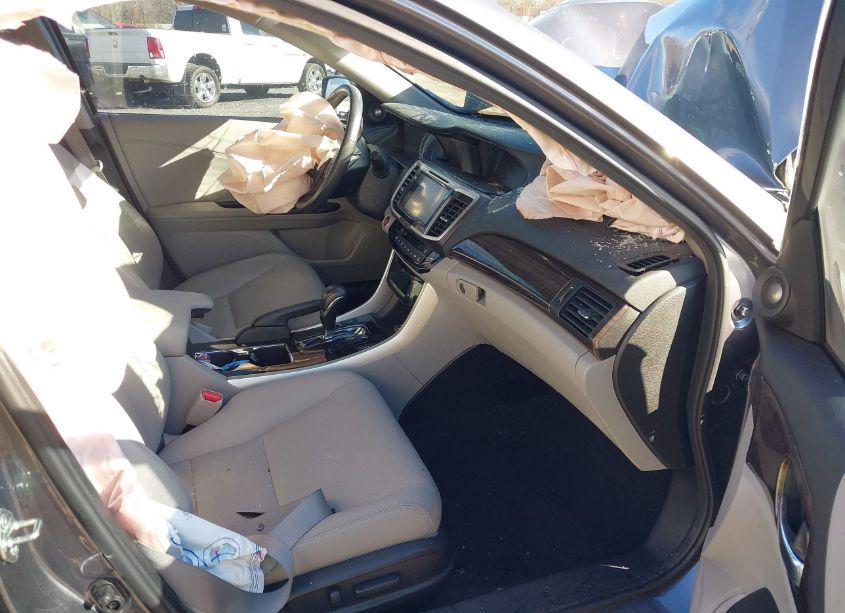 Photo 5 of 2016 Honda Accord EX-L (VIN 1HGCR2F85GA183364)