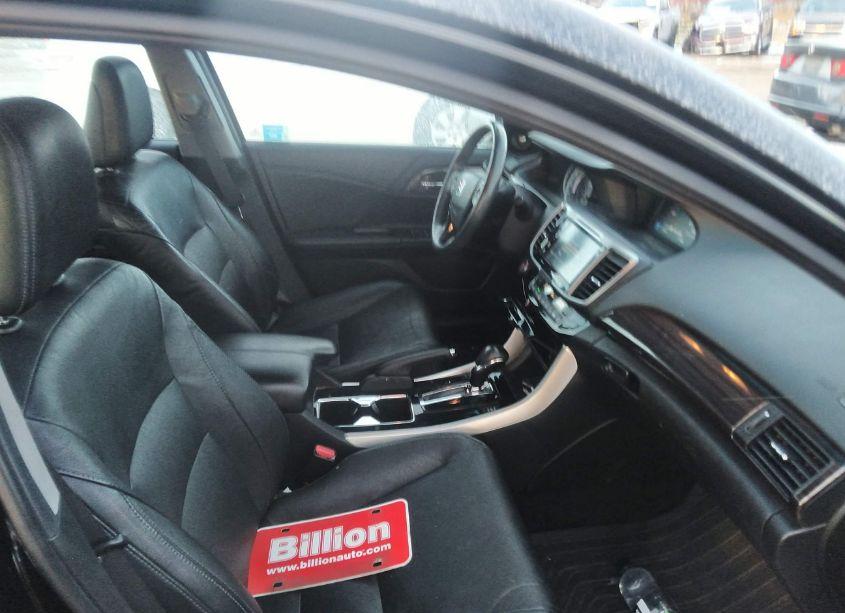 Photo 5 of 2016 Honda Accord EX-L (VIN 1HGCR2F85GA225306)