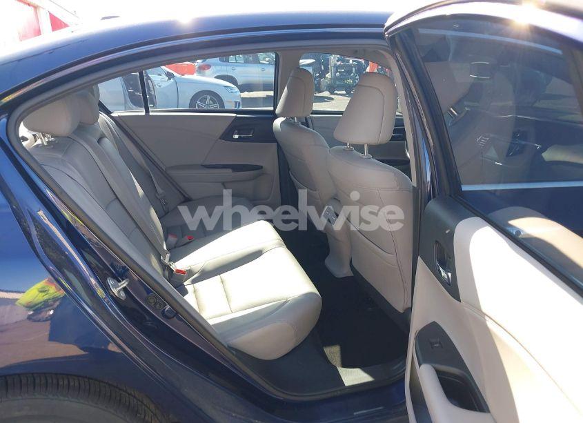 Photo 8 of 2016 Honda Accord EX-L (VIN 1HGCR2F85GA226195)