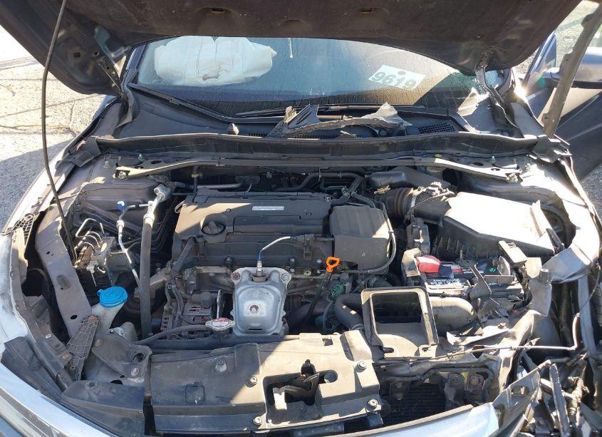 Photo 10 of 2017 Honda Accord EX-L (VIN 1HGCR2F85HA031831)