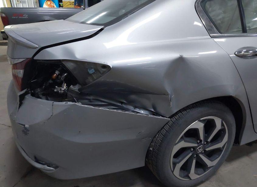 Photo 6 of 2017 Honda Accord EX-L (VIN 1HGCR2F85HA071715)