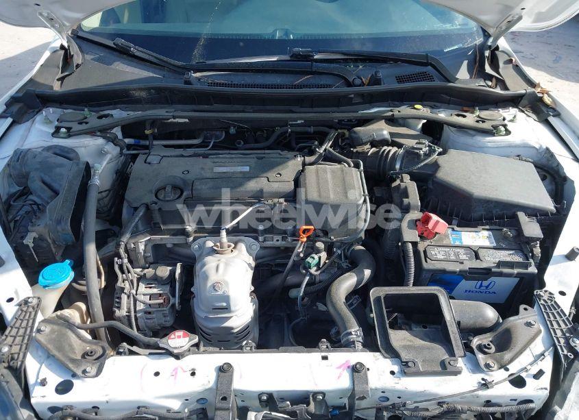 Photo 10 of 2017 Honda Accord EX-L (VIN 1HGCR2F85HA104177)