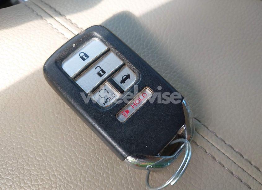 Photo 11 of 2017 Honda Accord EX-L (VIN 1HGCR2F85HA104177)