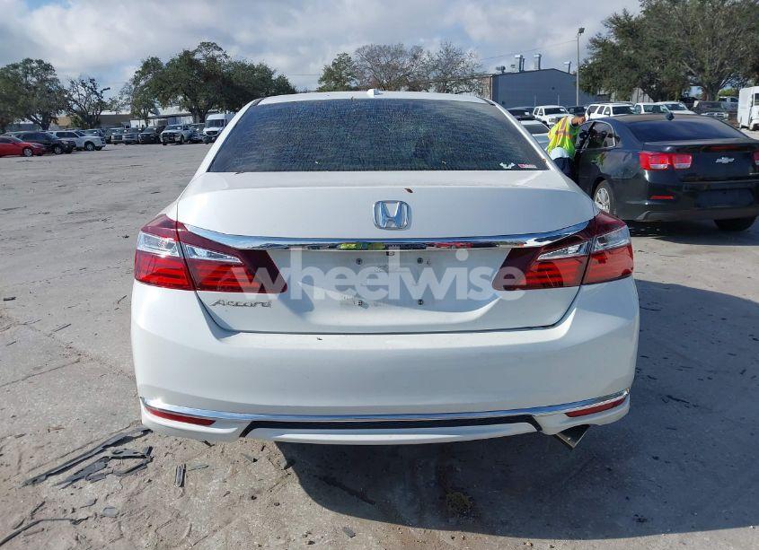 Photo 16 of 2017 Honda Accord EX-L (VIN 1HGCR2F85HA104177)