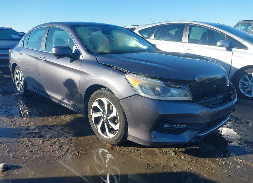 2017 Honda Accord EX-L (VIN 1HGCR2F85HA109704) main photo