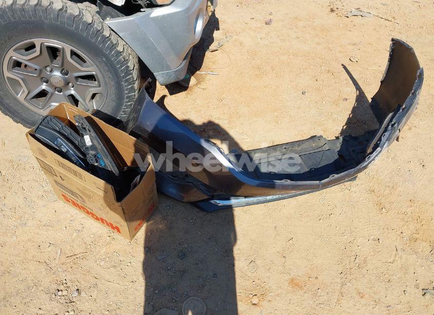 Photo 12 of 2017 Honda Accord EX-L (VIN 1HGCR2F85HA136661)