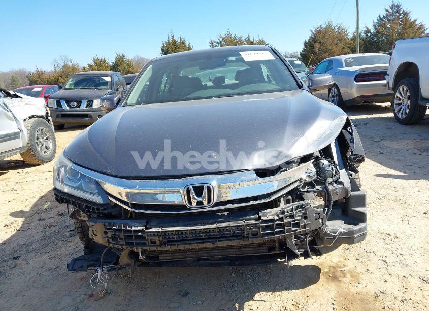 Photo 13 of 2017 Honda Accord EX-L (VIN 1HGCR2F85HA136661)