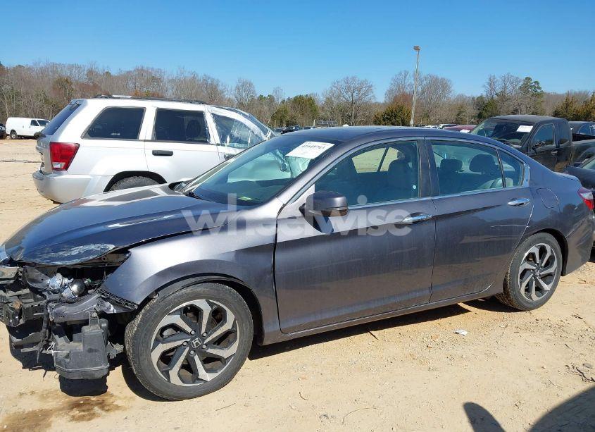 Photo 15 of 2017 Honda Accord EX-L (VIN 1HGCR2F85HA136661)