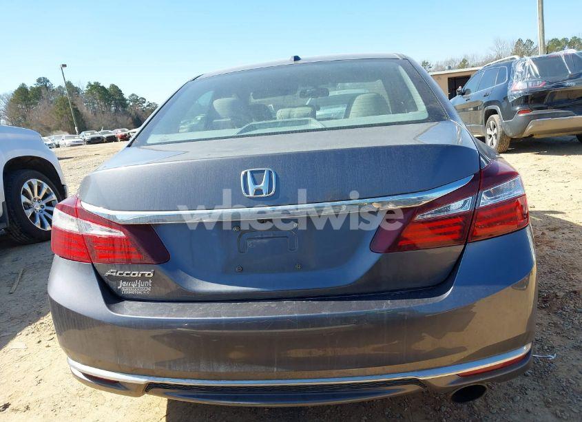 Photo 17 of 2017 Honda Accord EX-L (VIN 1HGCR2F85HA136661)