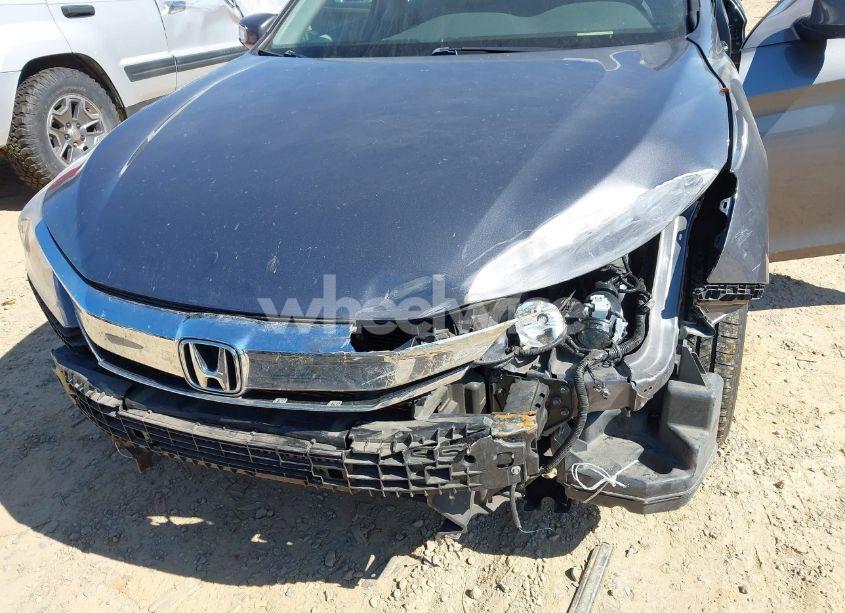 Photo 6 of 2017 Honda Accord EX-L (VIN 1HGCR2F85HA136661)