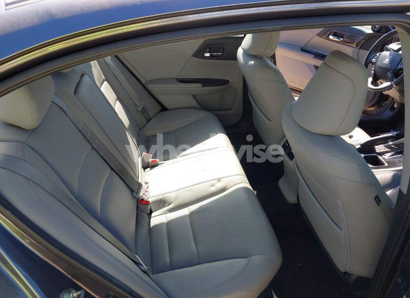 Photo 8 of 2017 Honda Accord EX-L (VIN 1HGCR2F85HA136661)