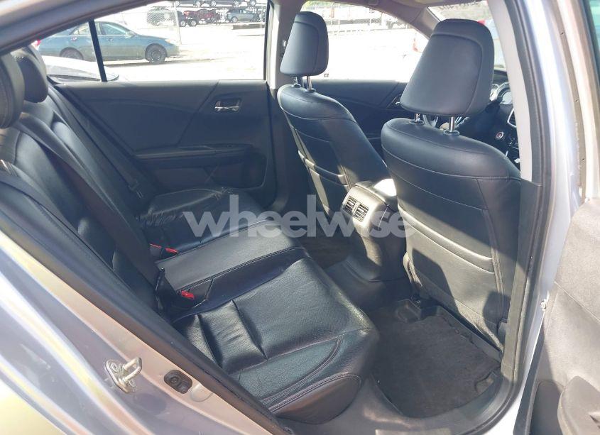 Photo 8 of 2017 Honda Accord EX-L (VIN 1HGCR2F85HA154609)