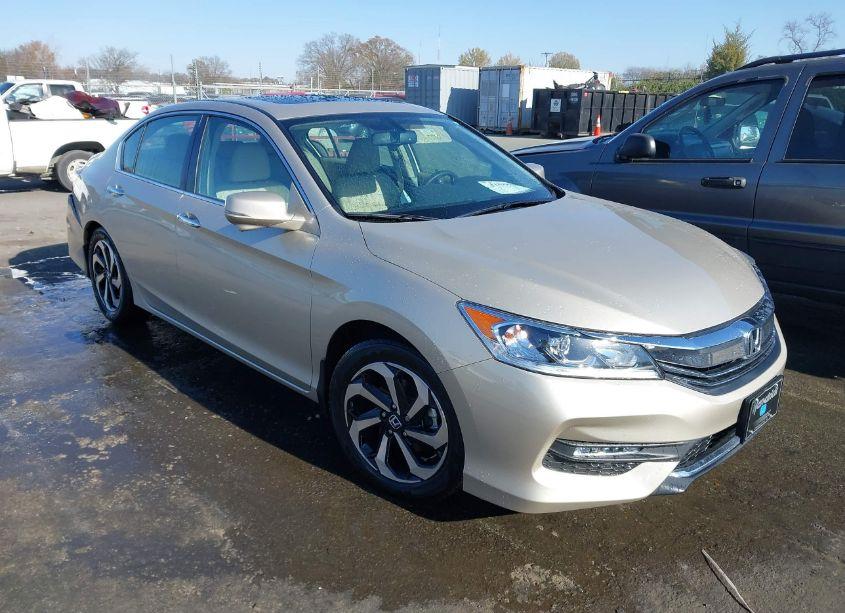 2017 Honda Accord EX-L (VIN 1HGCR2F85HA212878) main photo