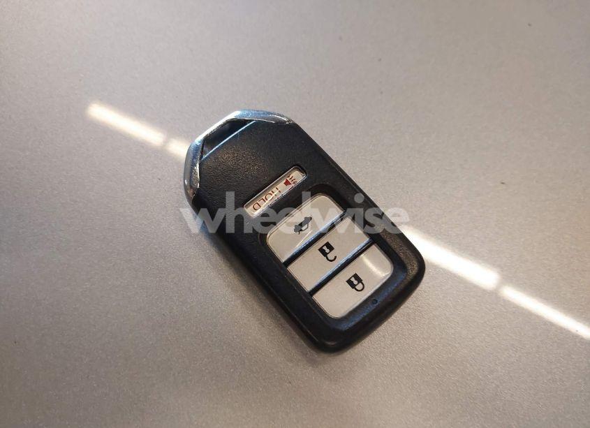 Photo 11 of 2013 Honda Accord EX-L (VIN 1HGCR2F86DA023442)