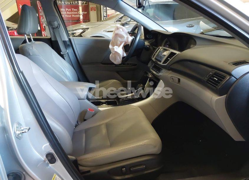 Photo 5 of 2013 Honda Accord EX-L (VIN 1HGCR2F86DA023442)