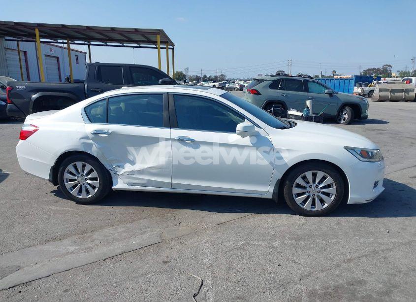 Photo 13 of 2013 Honda Accord EX-L (VIN 1HGCR2F86DA024719)