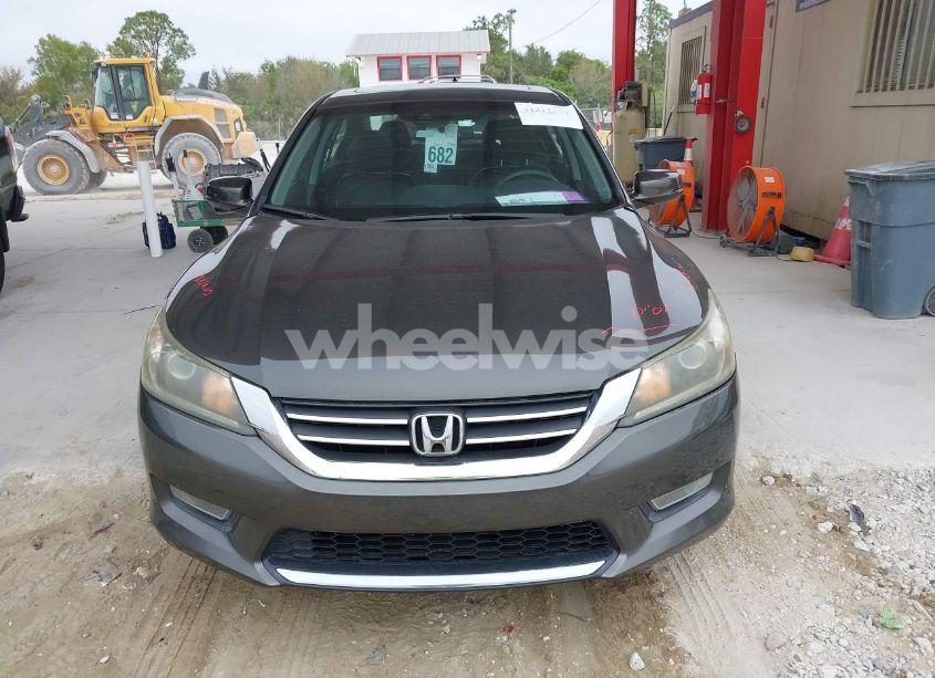 Photo 12 of 2013 Honda Accord EX-L (VIN 1HGCR2F86DA033145)