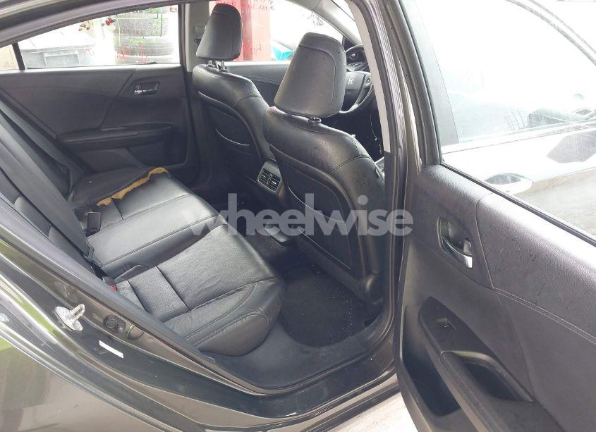 Photo 8 of 2013 Honda Accord EX-L (VIN 1HGCR2F86DA033145)