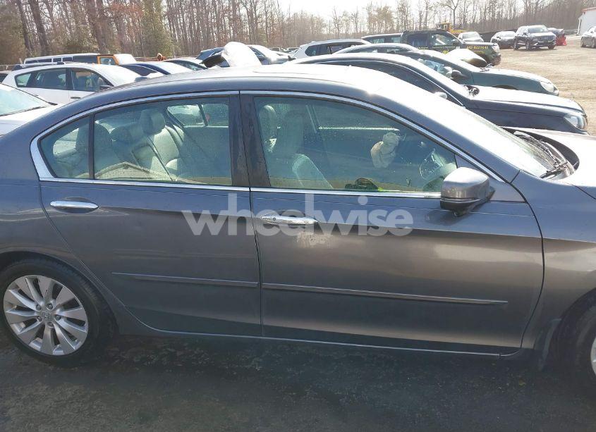 Photo 13 of 2013 Honda Accord EX-L (VIN 1HGCR2F86DA058210)