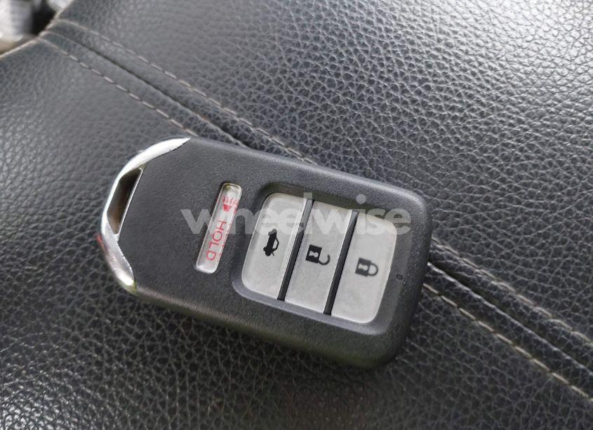 Photo 11 of 2013 Honda Accord EX-L (VIN 1HGCR2F86DA095676)