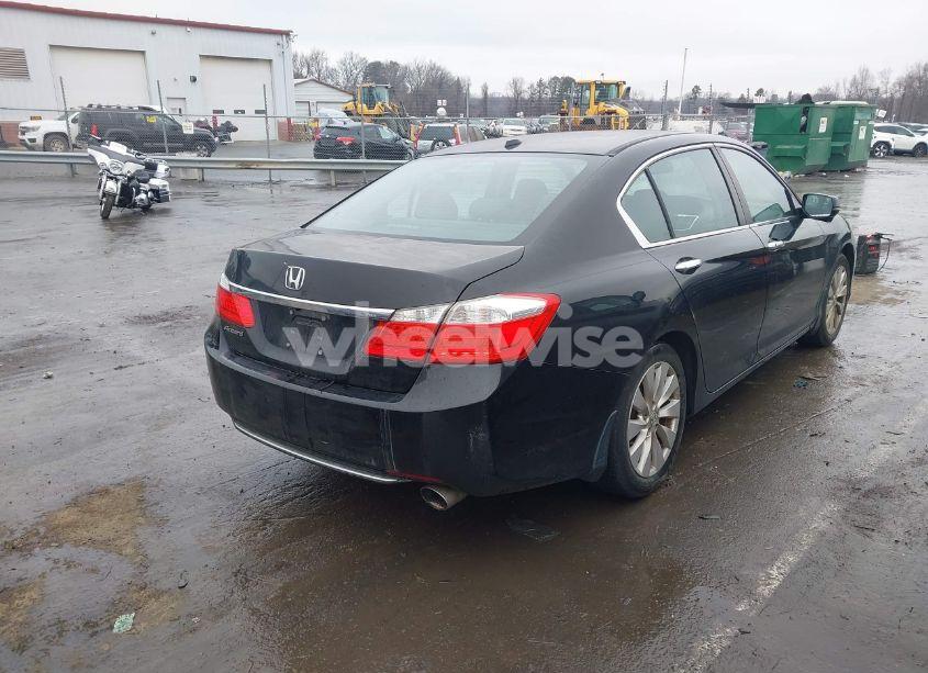 Photo 4 of 2013 Honda Accord EX-L (VIN 1HGCR2F86DA105607)