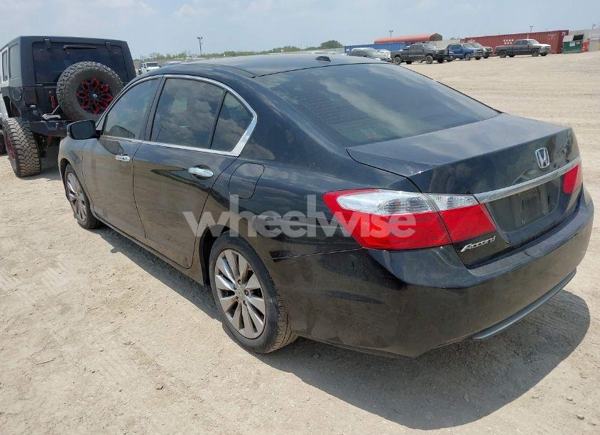 Photo 3 of 2013 Honda Accord EX-L (VIN 1HGCR2F86DA109205)