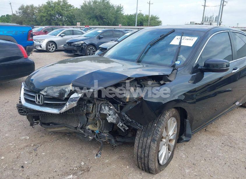Photo 6 of 2013 Honda Accord EX-L (VIN 1HGCR2F86DA215766)