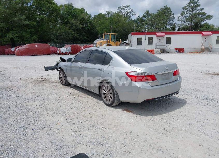 Photo 3 of 2013 Honda Accord EX-L (VIN 1HGCR2F86DA263820)