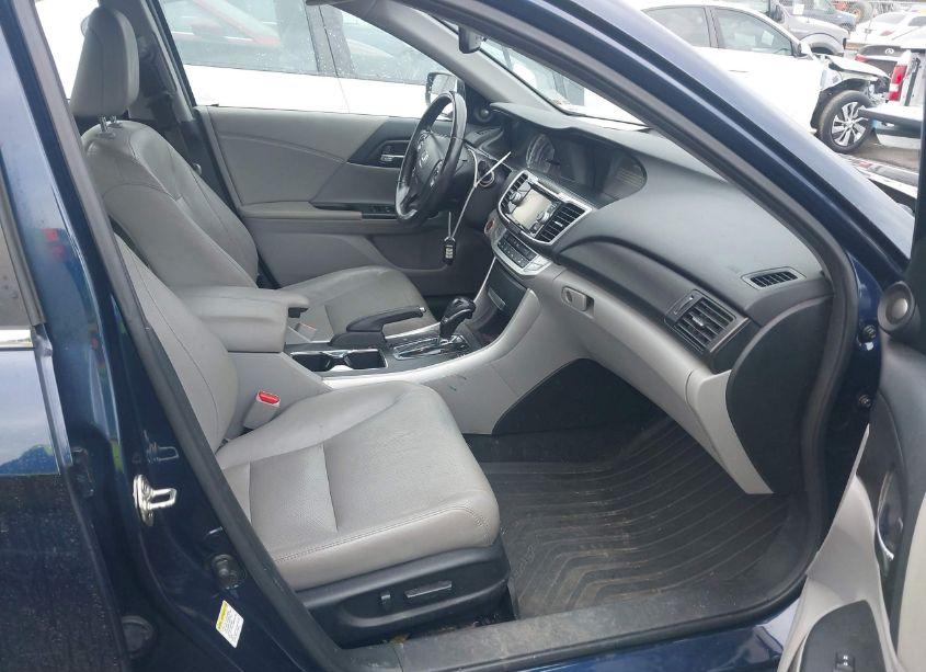 Photo 5 of 2014 Honda Accord EX-L (VIN 1HGCR2F86EA055860)