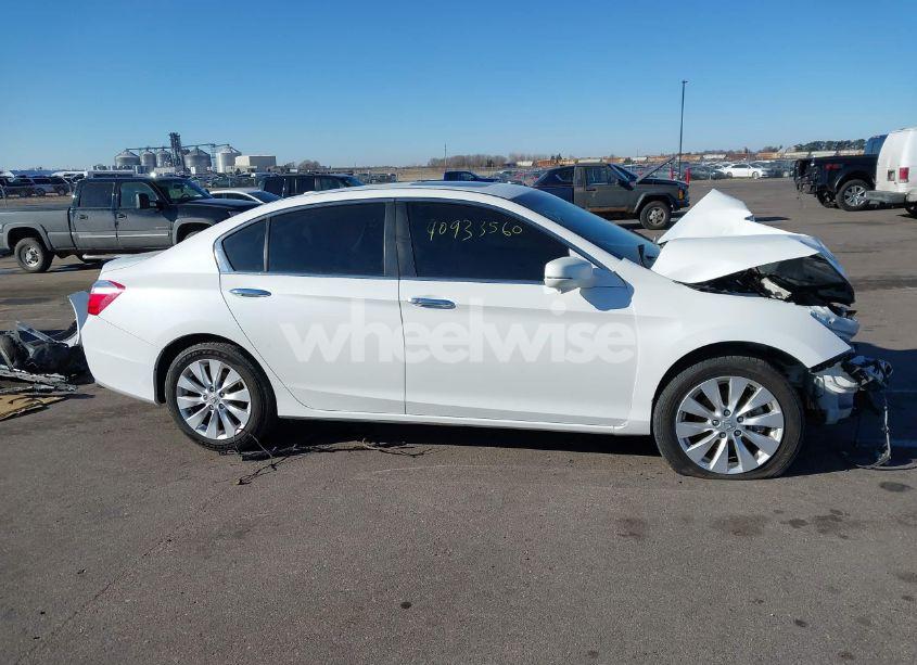 Photo 14 of 2014 Honda Accord EX-L (VIN 1HGCR2F86EA221150)
