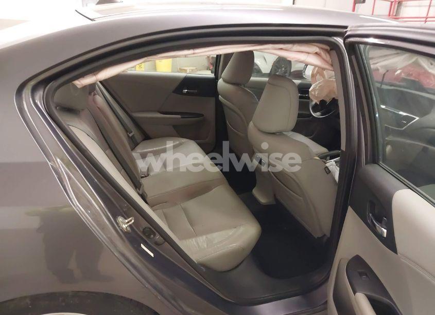 Photo 8 of 2014 Honda Accord EX-L (VIN 1HGCR2F86EA226347)