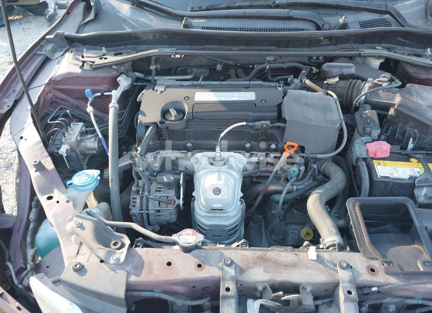 Photo 10 of 2015 Honda Accord EX-L (VIN 1HGCR2F86FA002061)