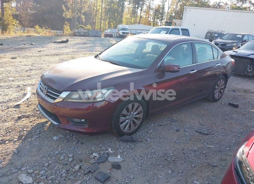Photo 2 of 2015 Honda Accord EX-L (VIN 1HGCR2F86FA002061)