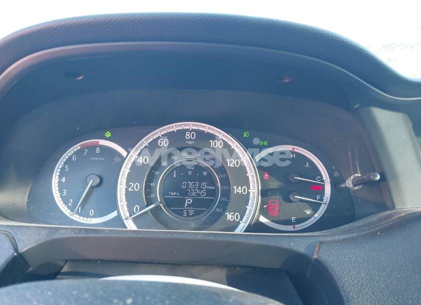 Photo 7 of 2015 Honda Accord EX-L (VIN 1HGCR2F86FA002061)