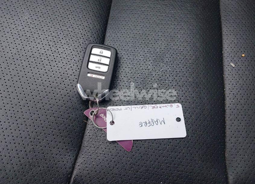 Photo 11 of 2015 Honda Accord EX-L (VIN 1HGCR2F86FA011911)